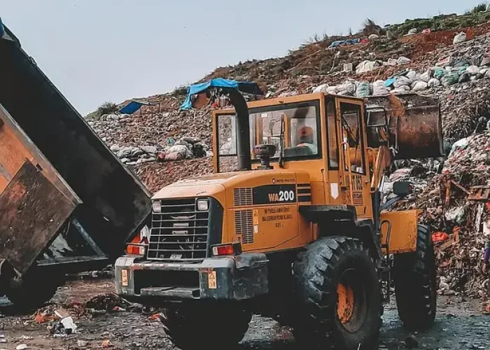 tractor, dump site, truck, dump truck, vehicle, trash dump, bantar gebang, indonesia, trash, junk, dump truck, dump truck, bantar gebang, bantar gebang, bantar gebang, bantar gebang, bantar gebang, indonesia, trash